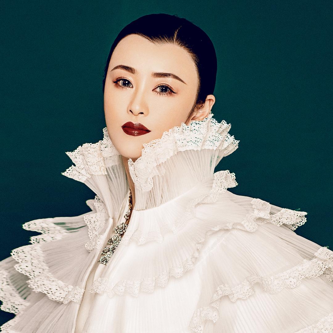 华奢面部美学