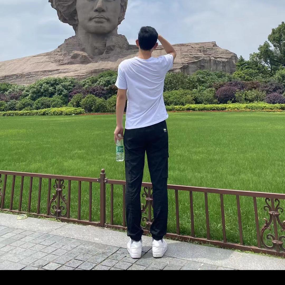 时光无心。