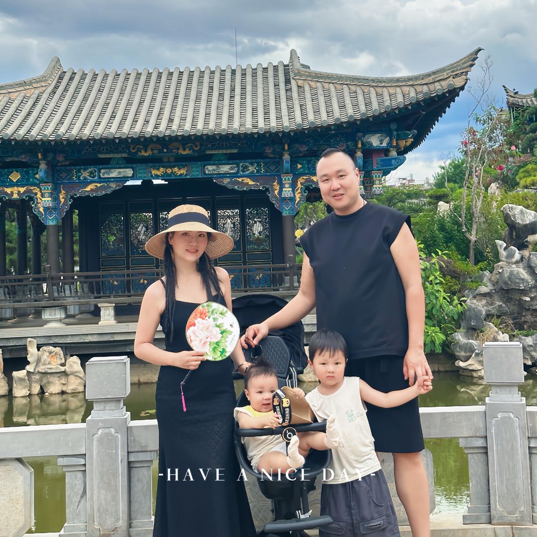 藏敖夫妇不脱妆粉底液2号店