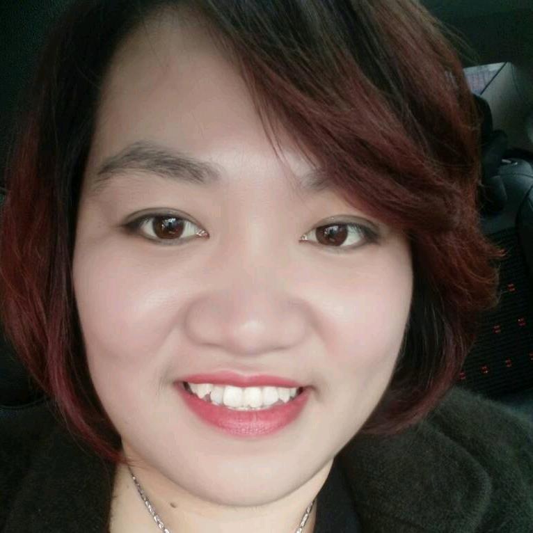 爱唱歌的小女孩