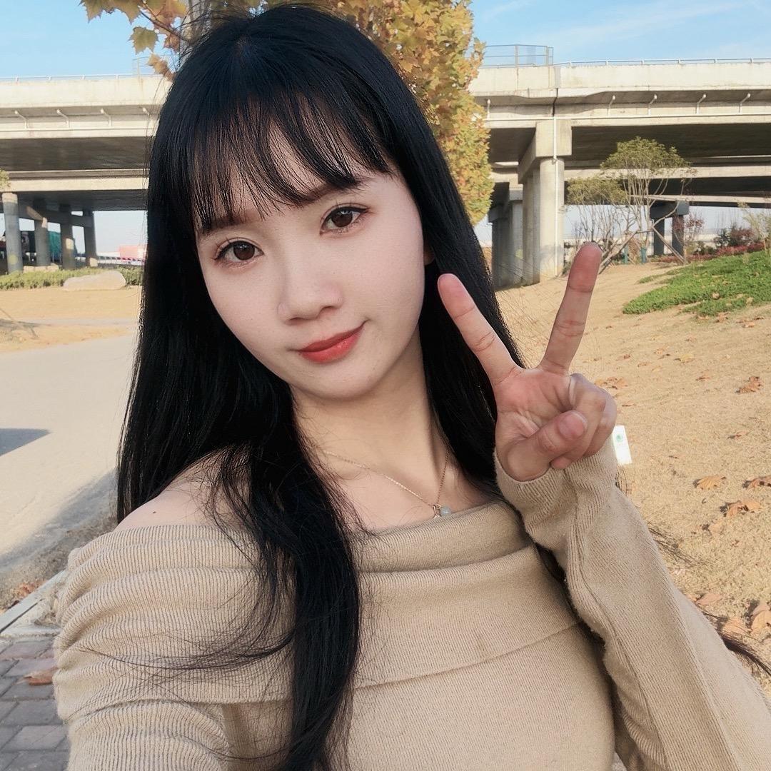 婷宝7213【乐观向上】💕