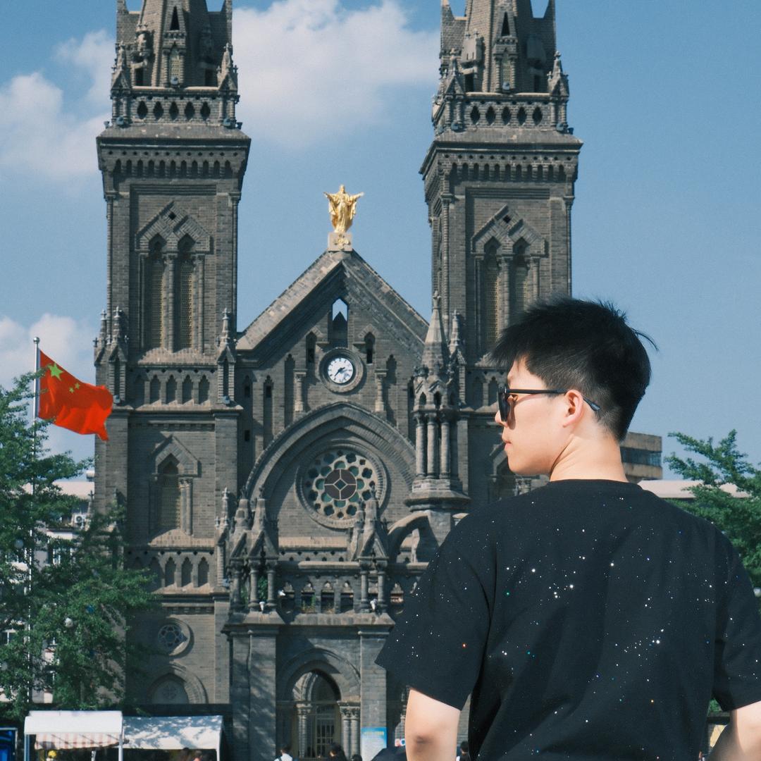 小lo不上班@