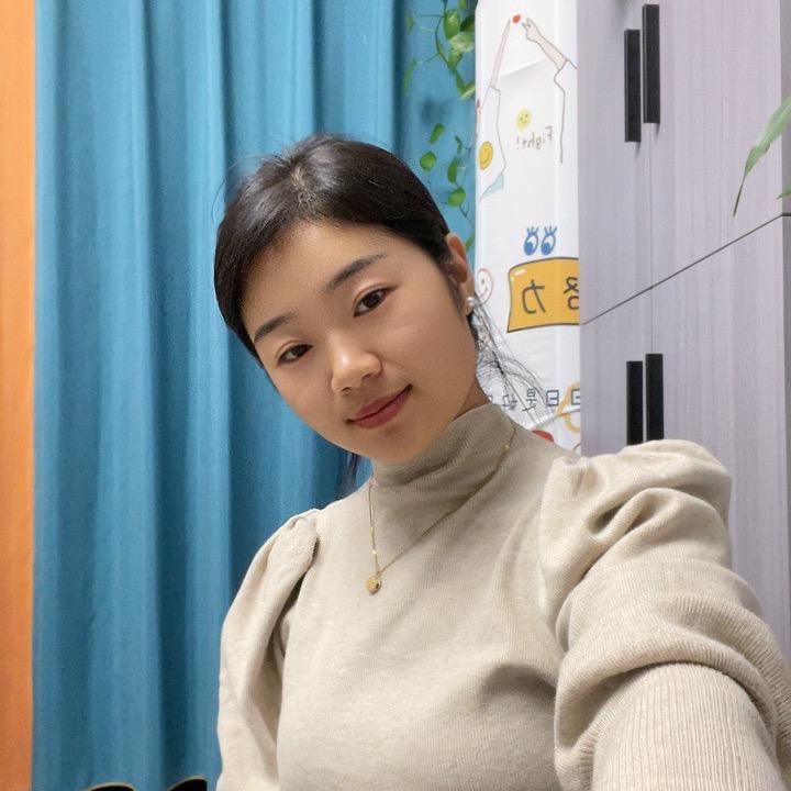 朱一一女装