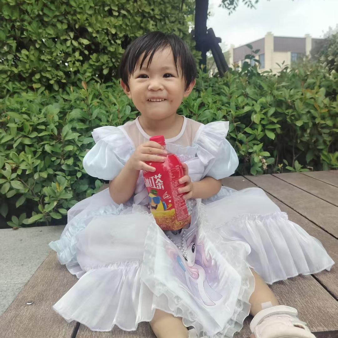 小玥亮麻麻呀