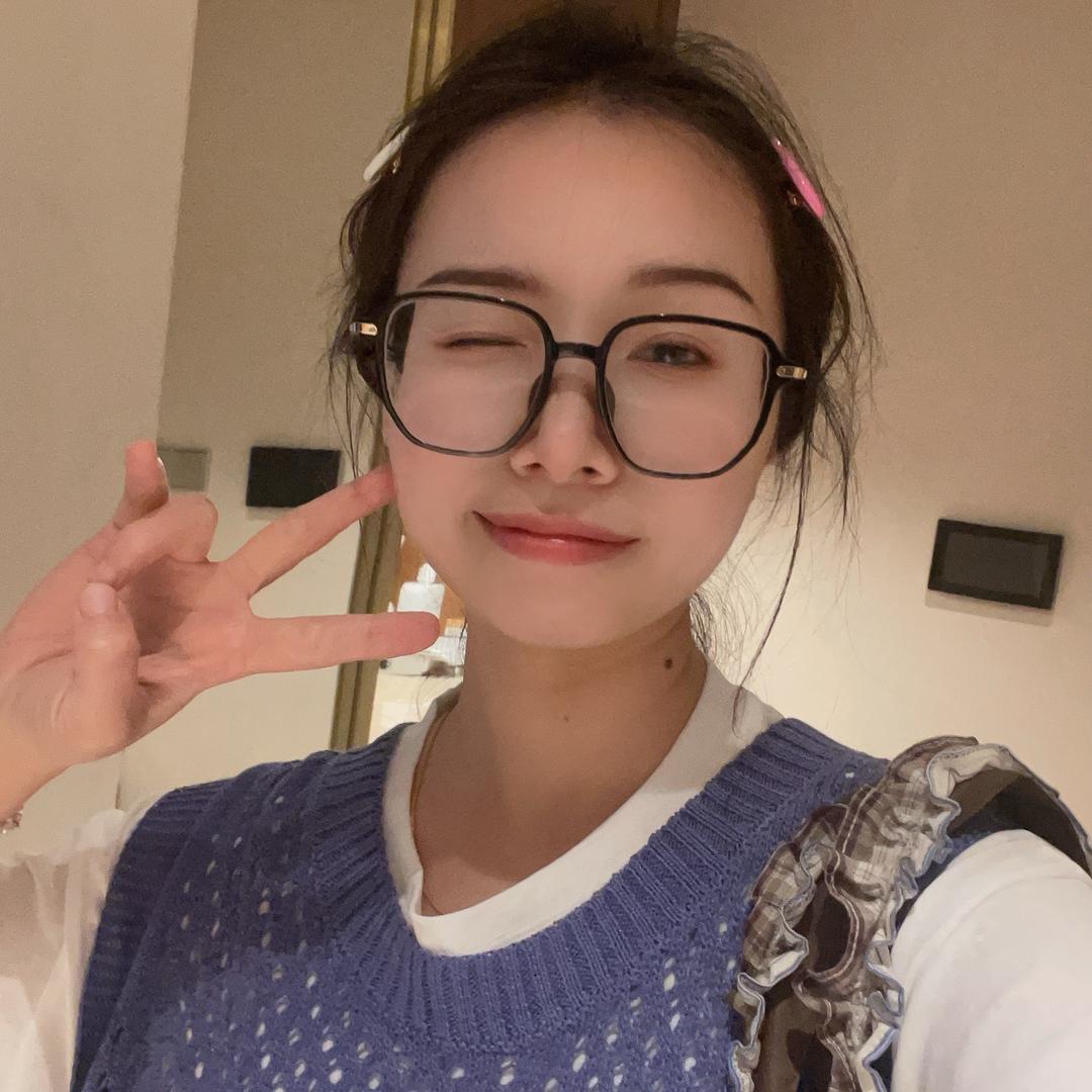 滋滋蜂蜜糖🍯
