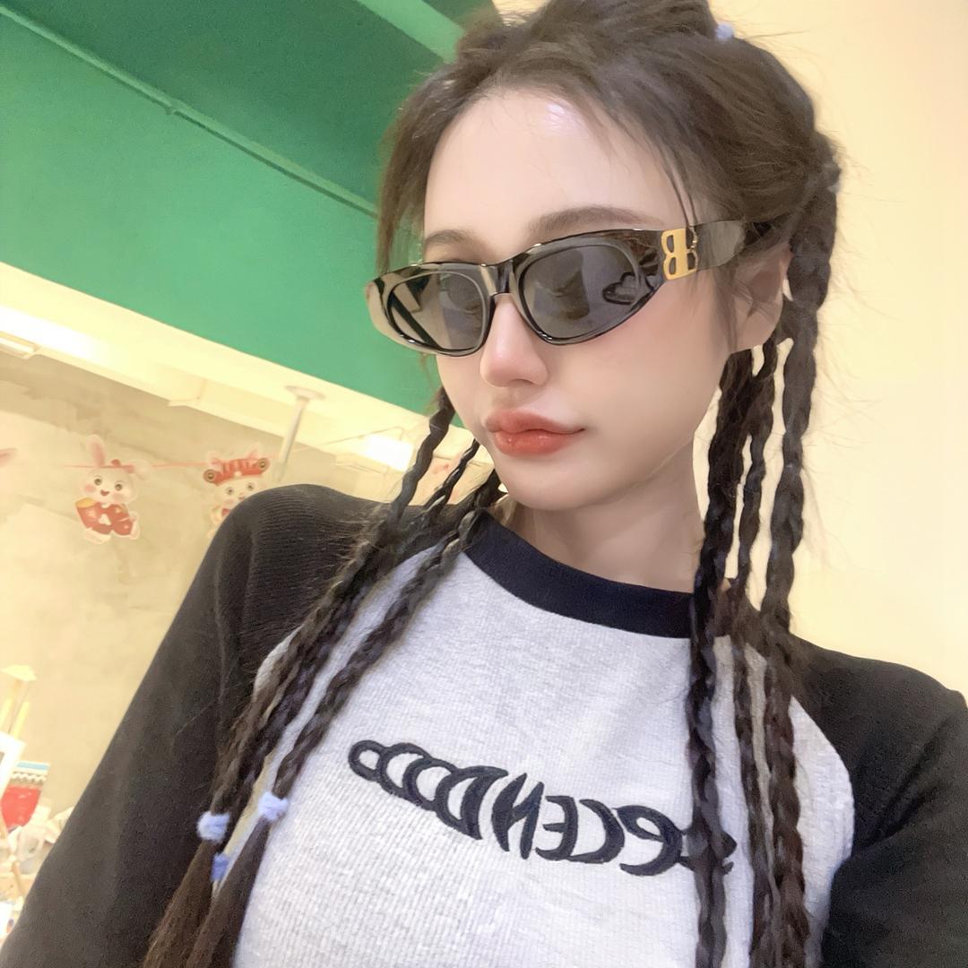 甄