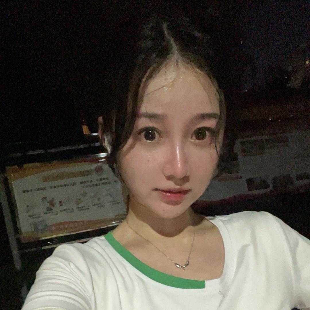 九鱼鱼🎀🏃🏻‍♀️‍➡️