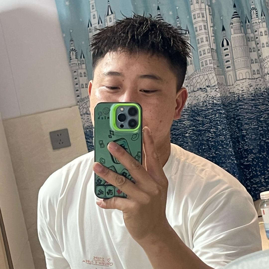 A A🍏小陈