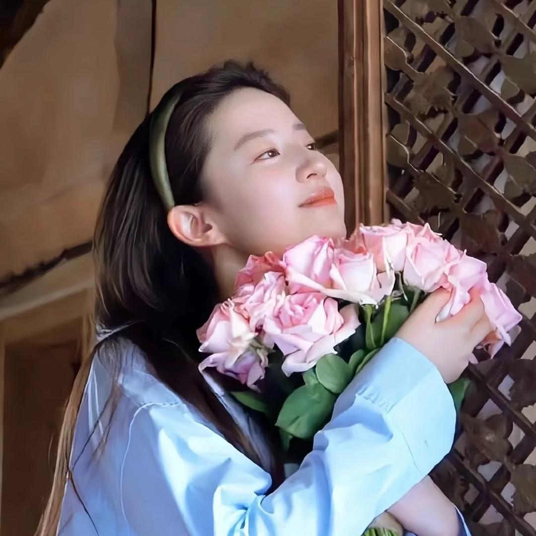 魏魏妮🎀