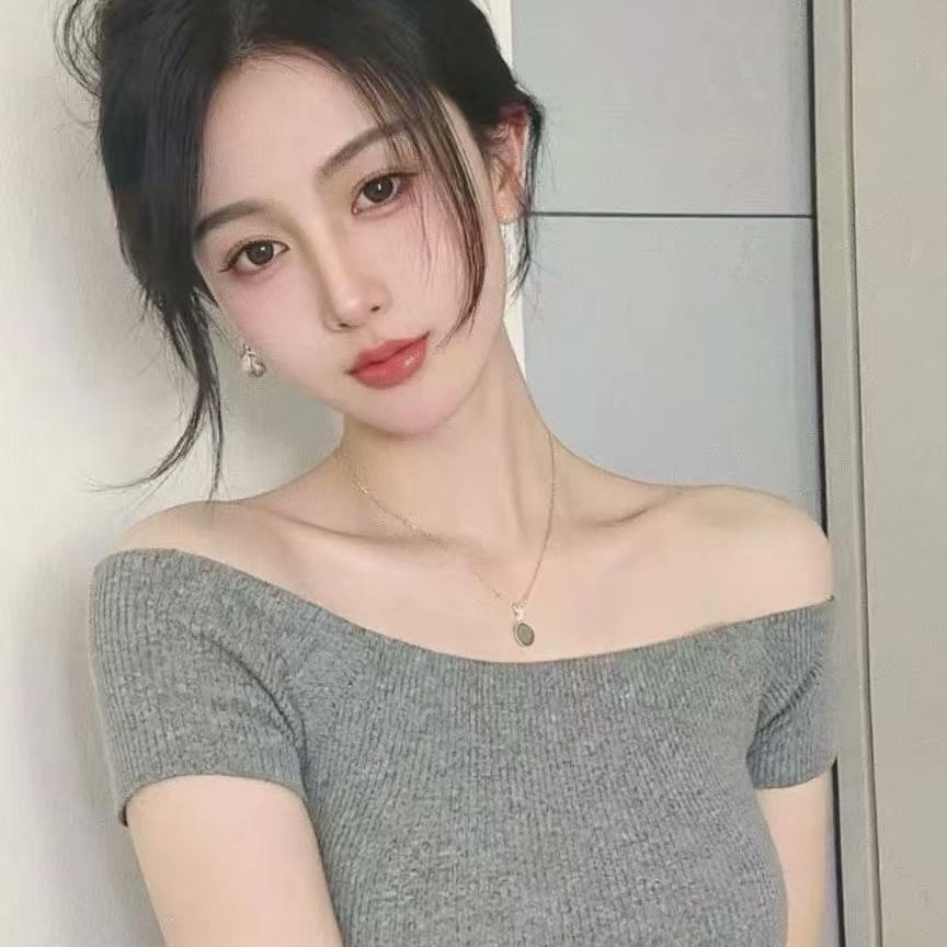 仟畔玥