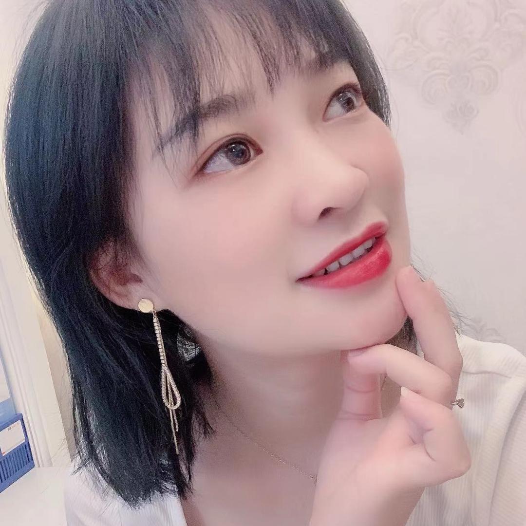 @梁小姐