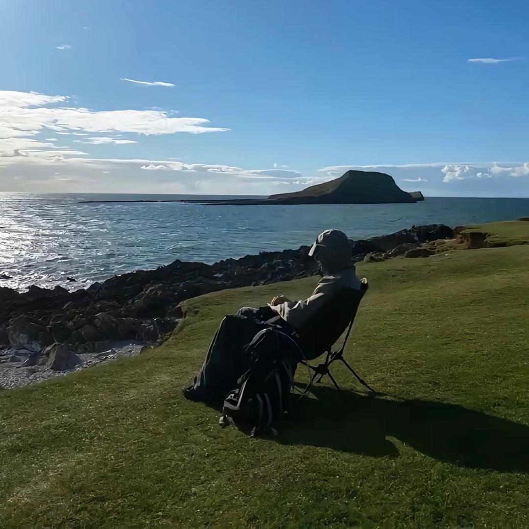 ￴ ￴ ￴￴ ￴ ￴ ￴