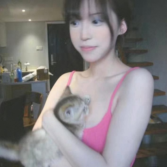 箐