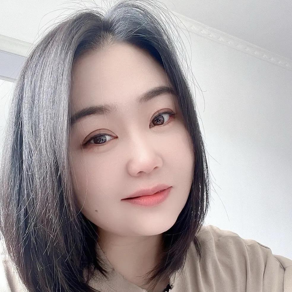 伊尚美发美甲美睫
