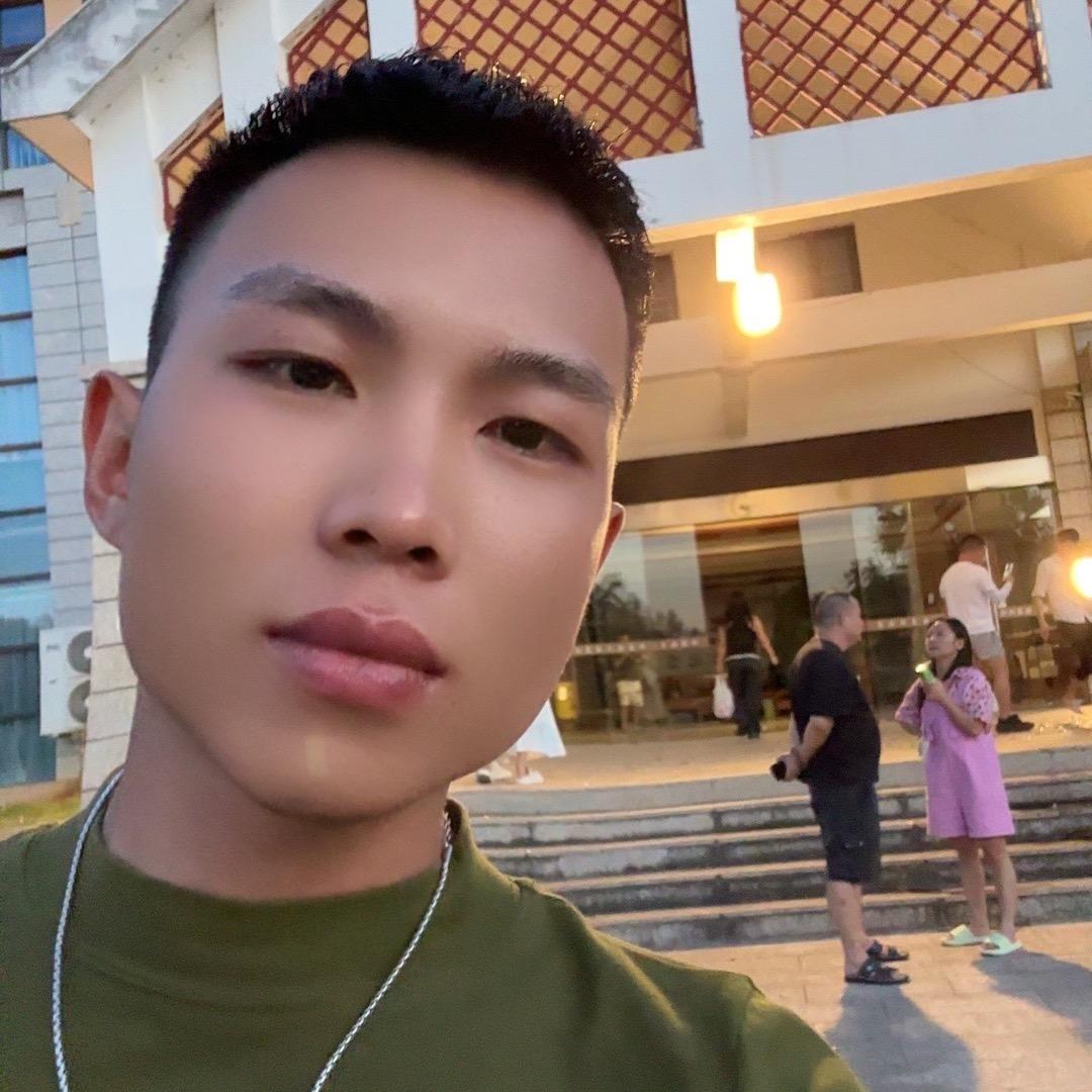 李某人