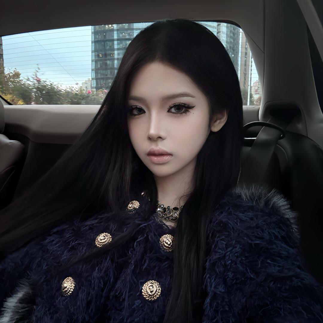 Tina_