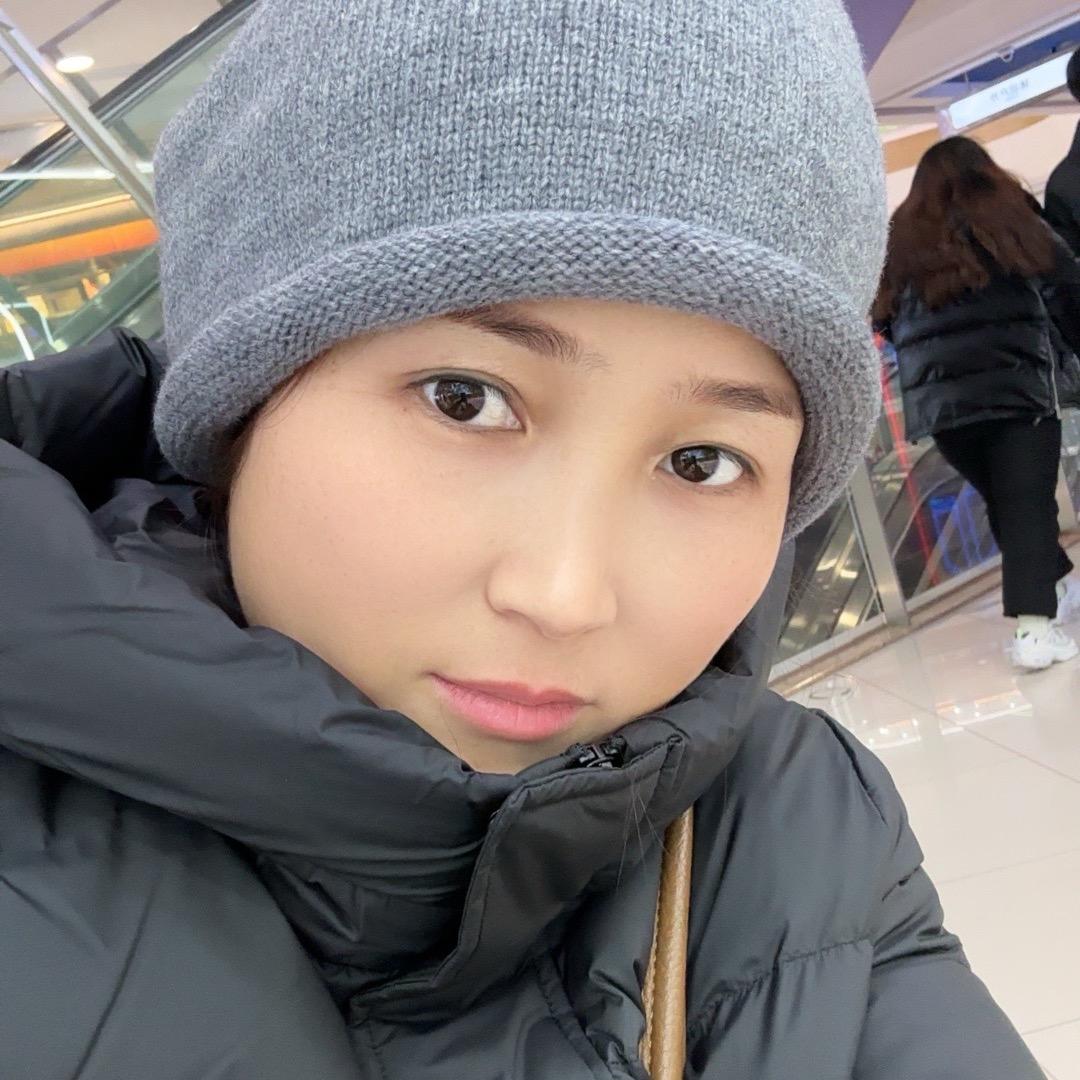 二姐(琳娜)