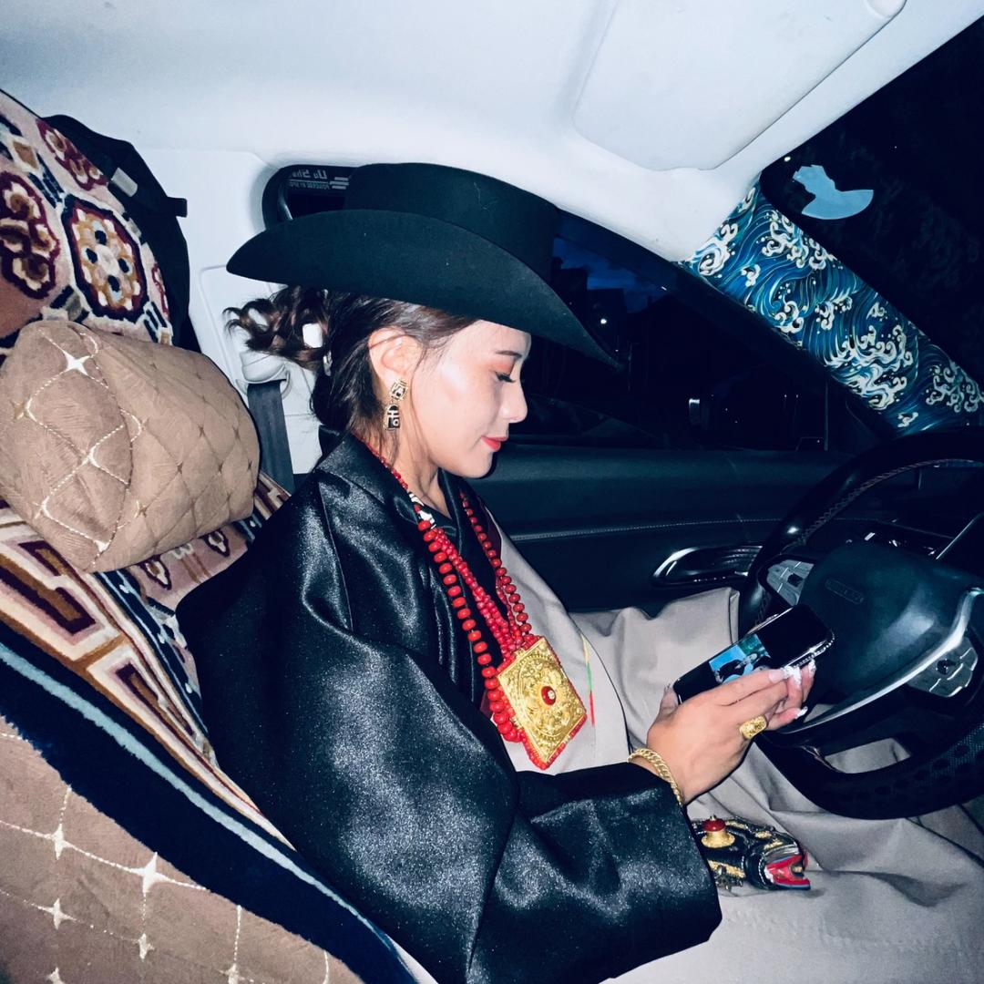 藏语汽车卓玛🔥养号中