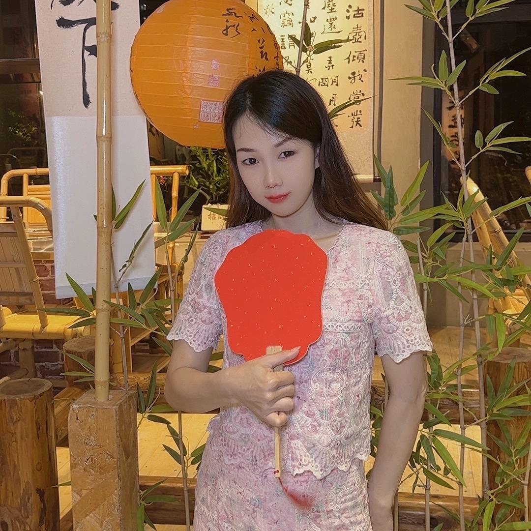 妙儿探店