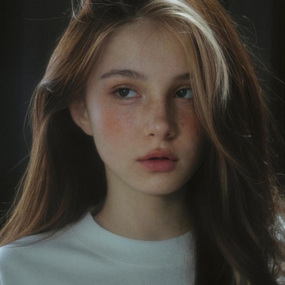 𝟳𝟳.