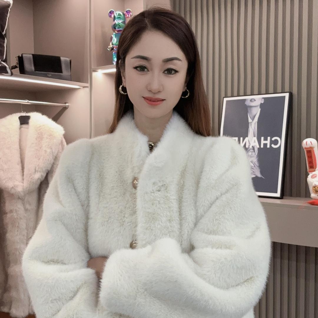 鑫燃皮草工厂店
