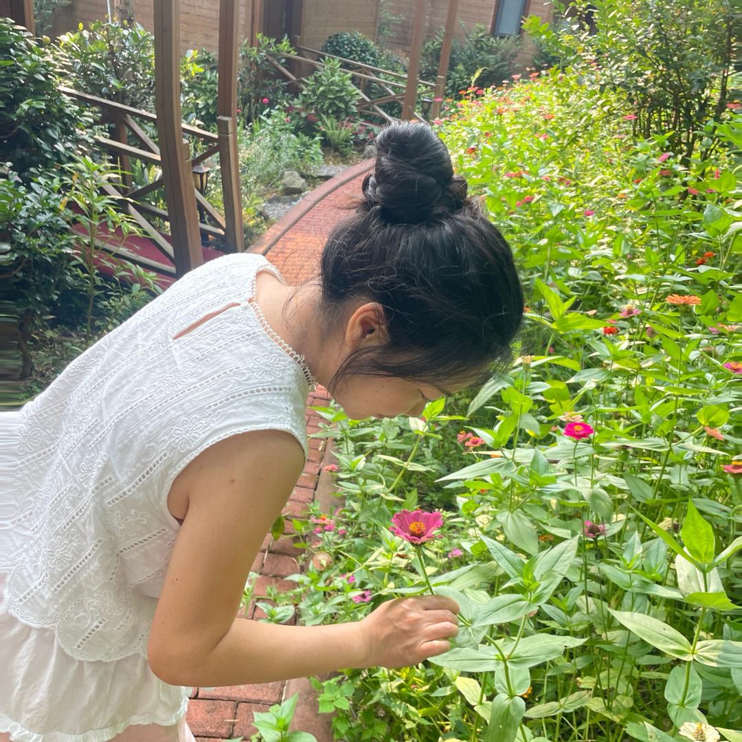 璐~🌸️🌻️
