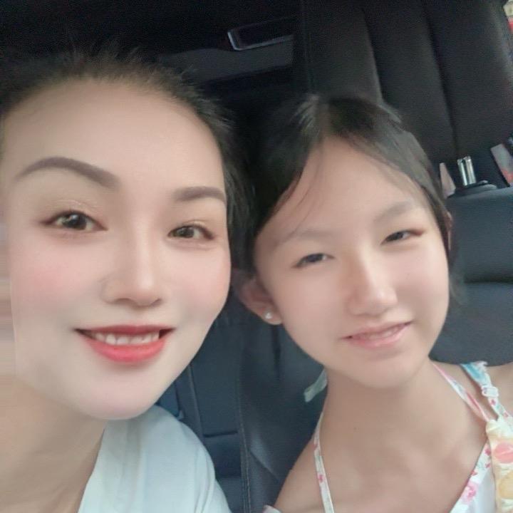 笑笑😸