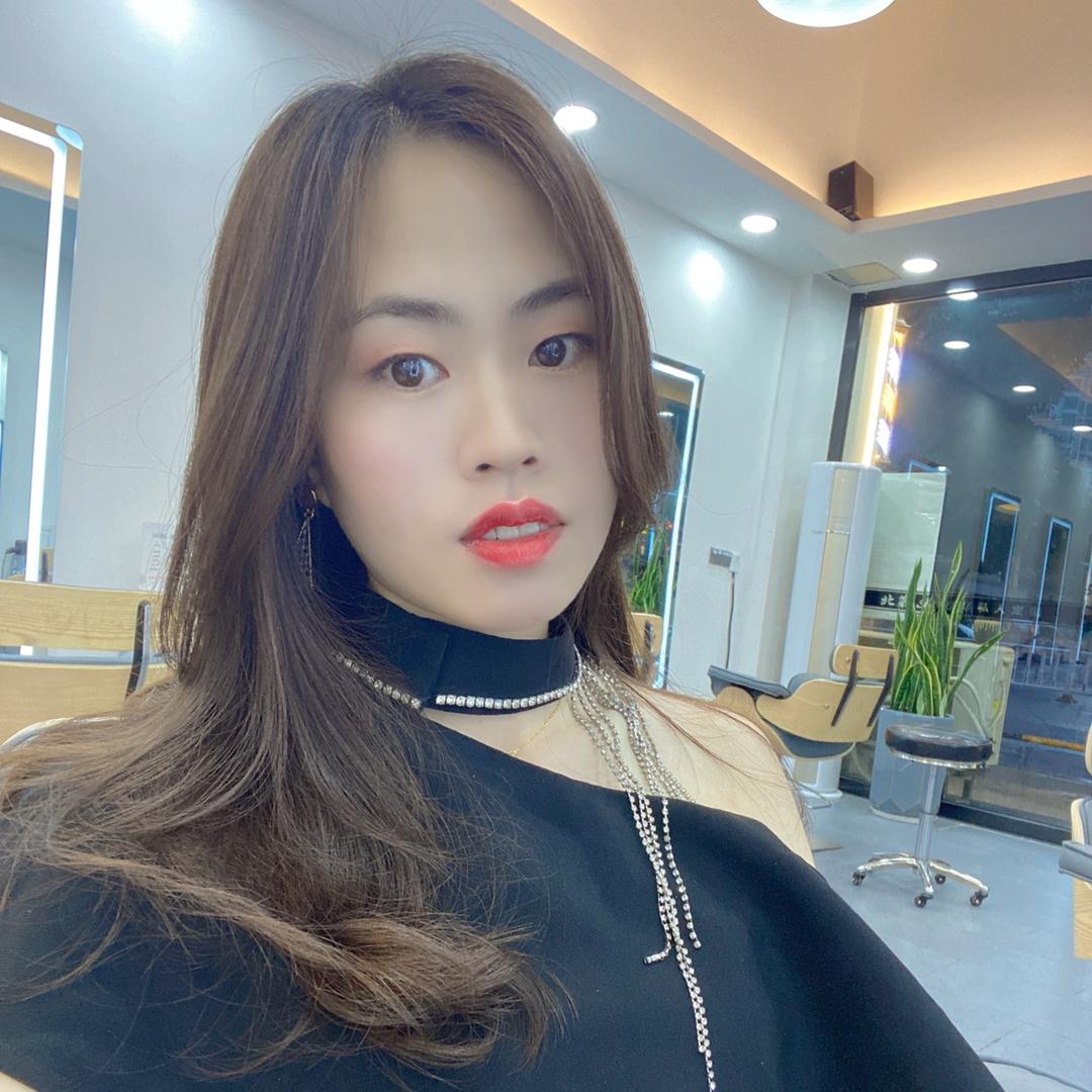 小叶儿飘飘🌈🌈