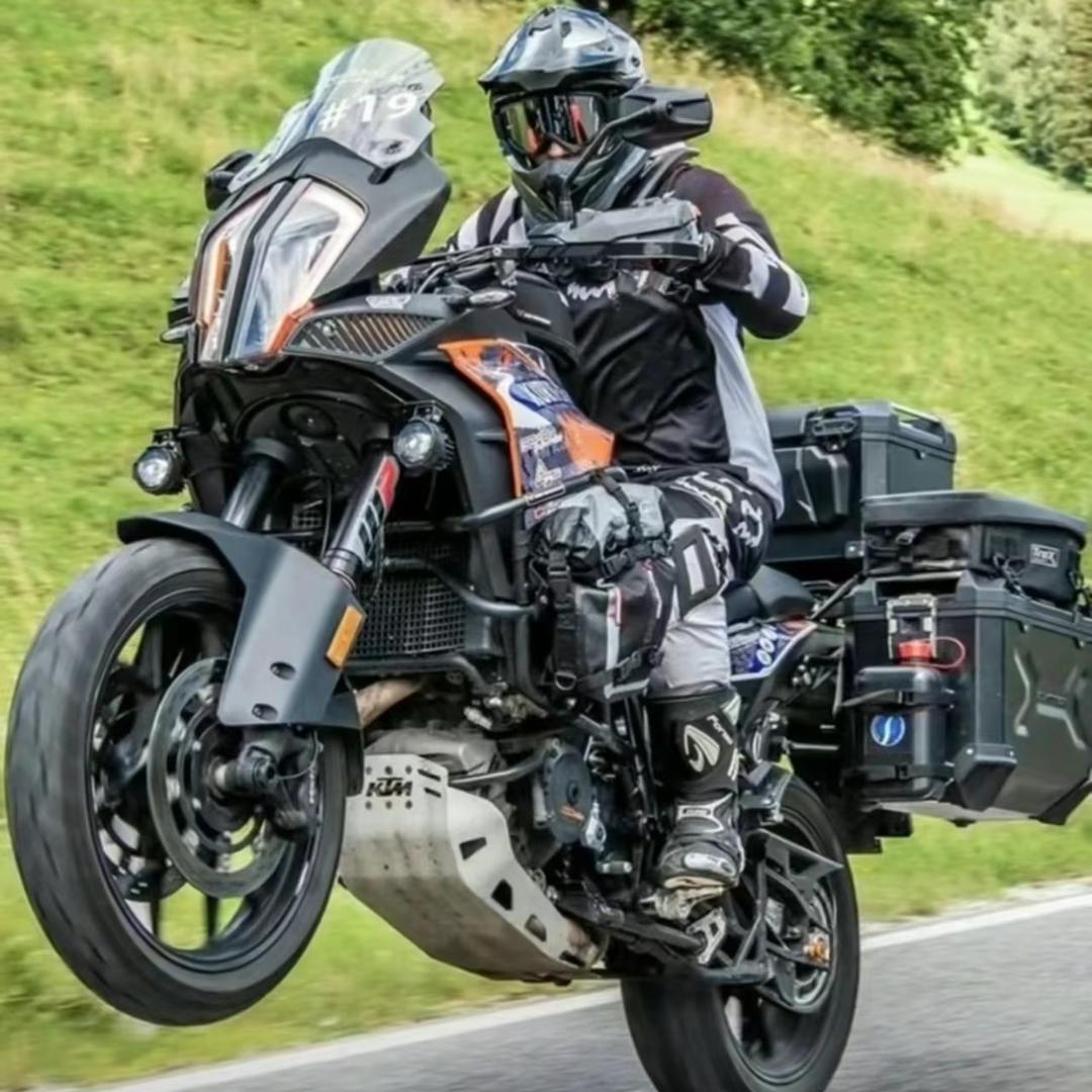 金技研驾控谢店长