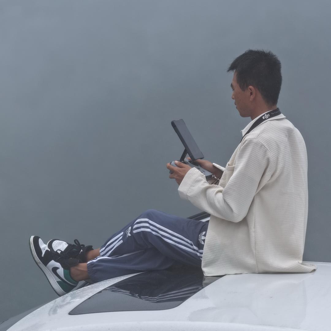 谭浪 （户外 领队 拍摄）