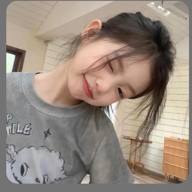 彩虹糖童装2店