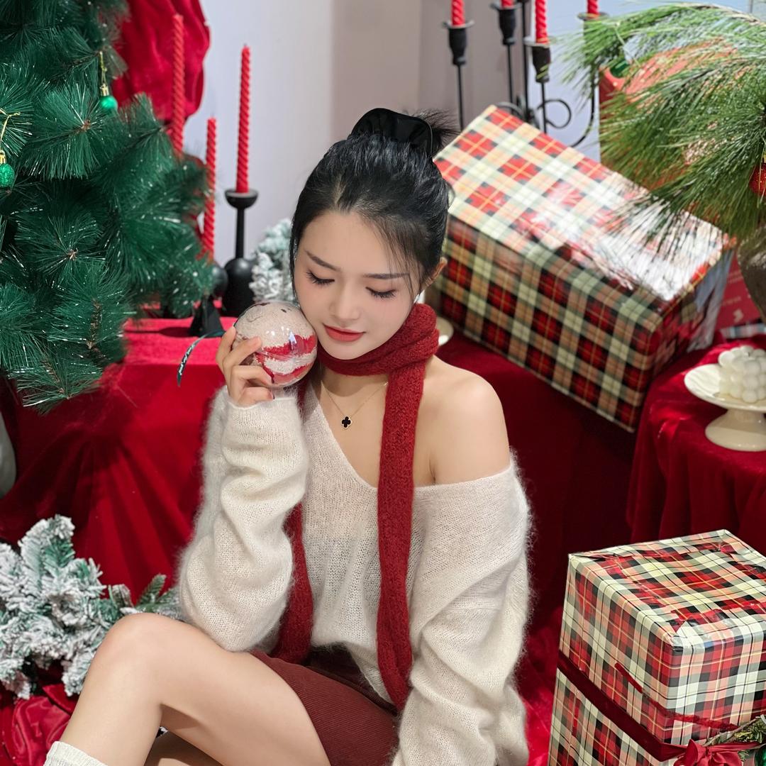 钟祥莫宁女装洁儿