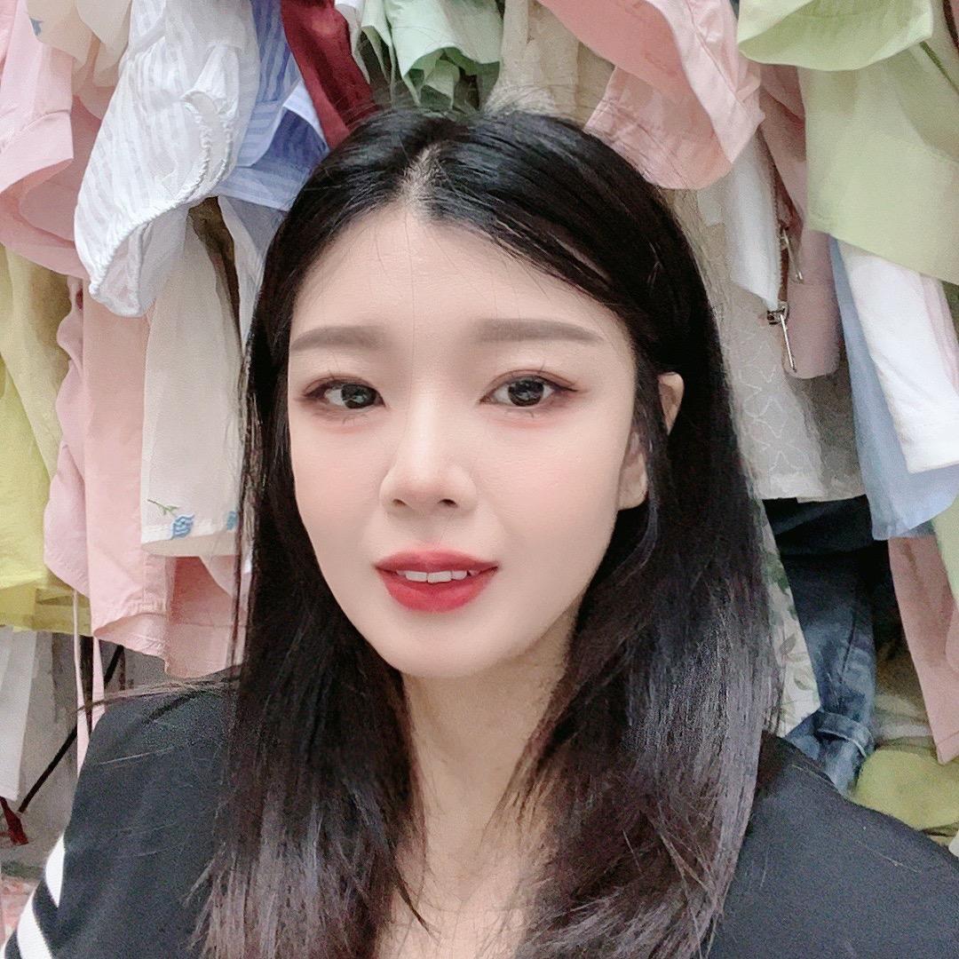 在株洲华丽做批发的小姐姐