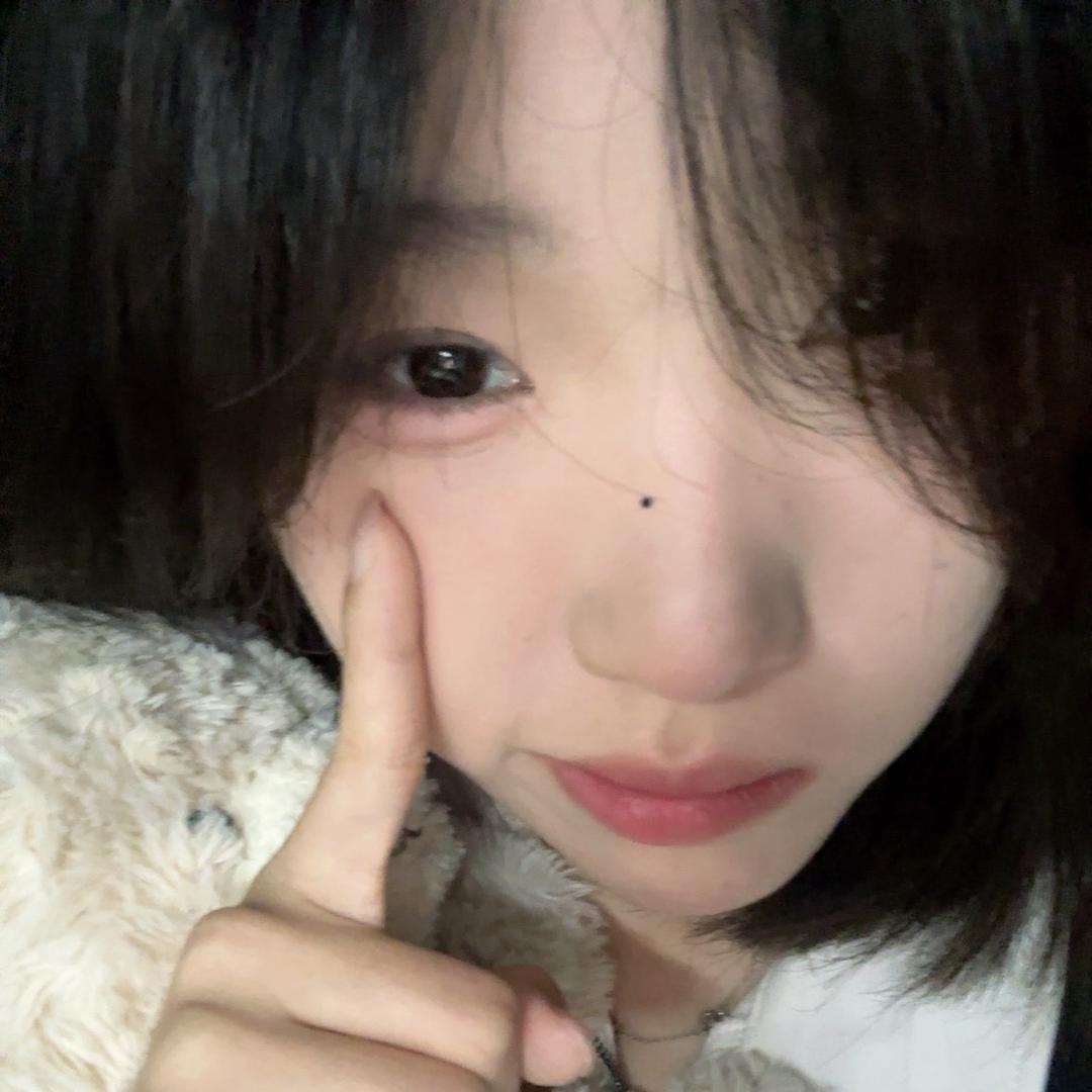 小李ᴸ