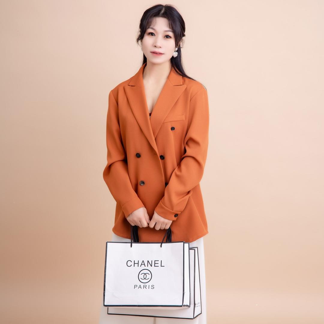 小胡七彩花艺