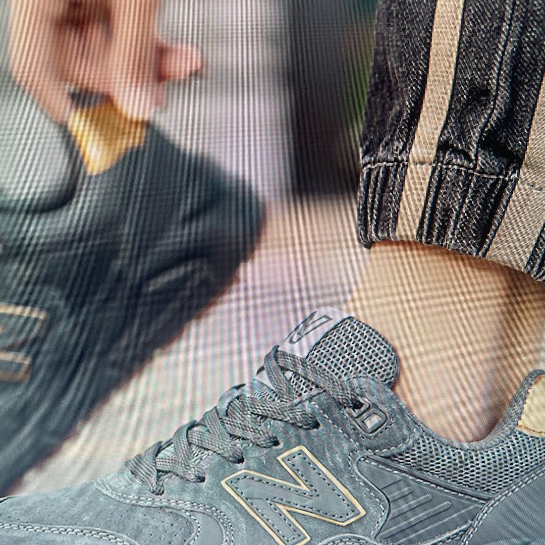 纷纷鞋业工厂店