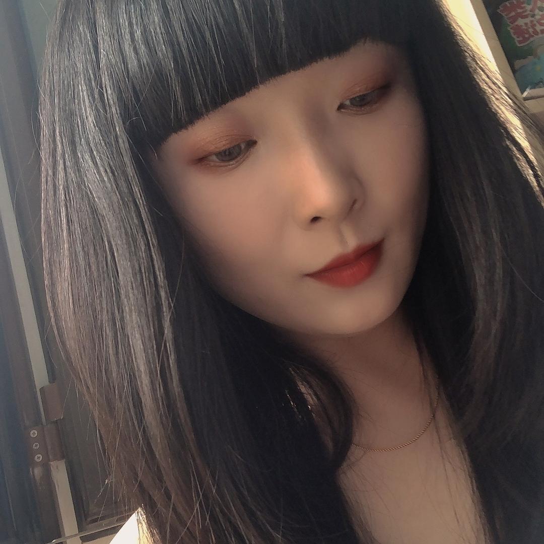 娜✧ෆ◞◟˃̶̤⌄˂̶̤⋆