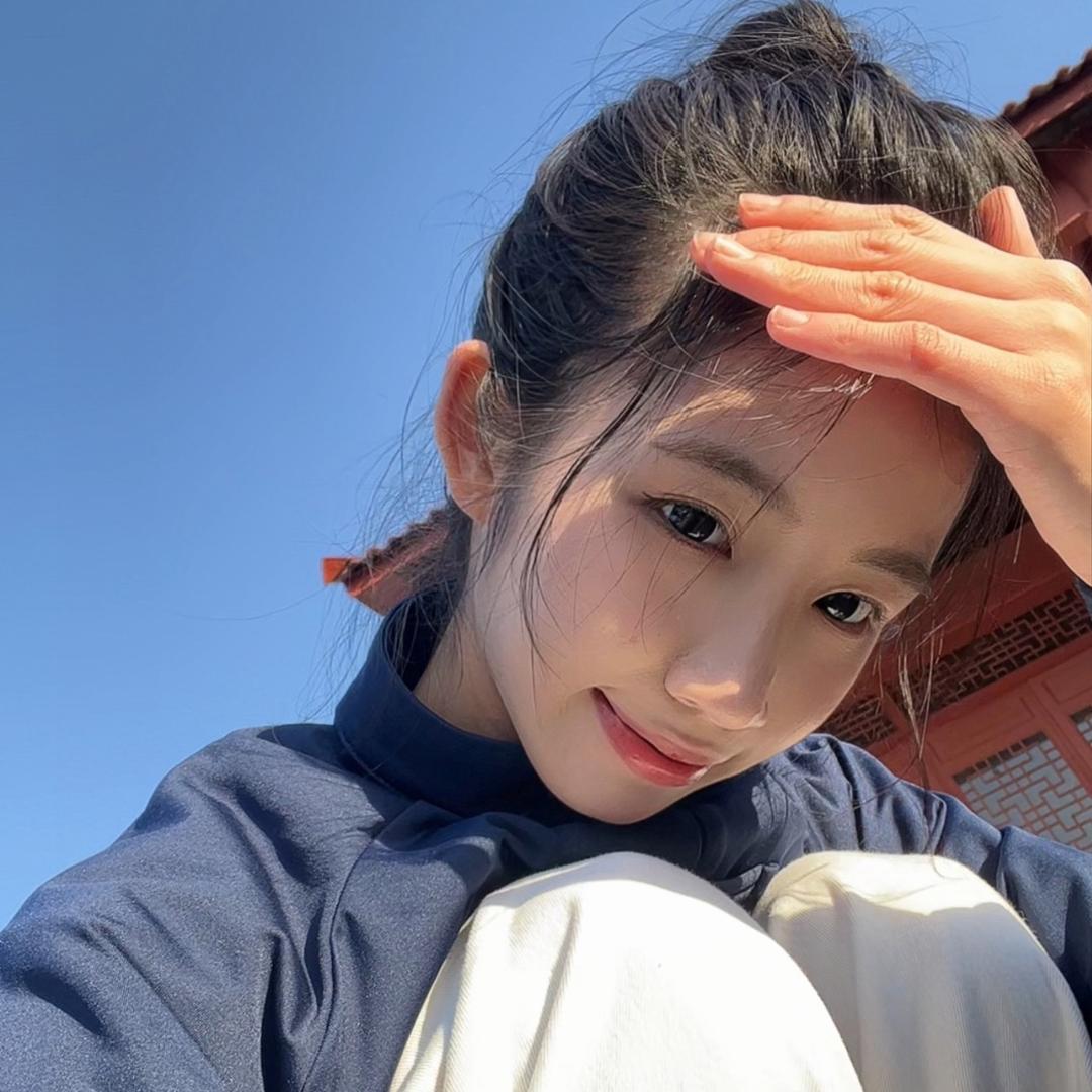 洛盈小师妹