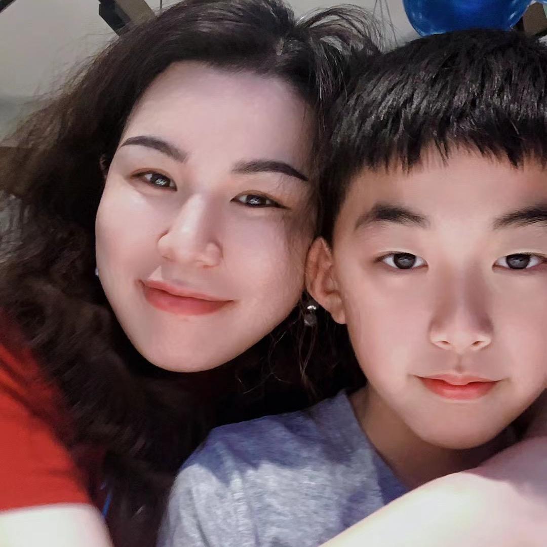 小博洋和他的妈妈