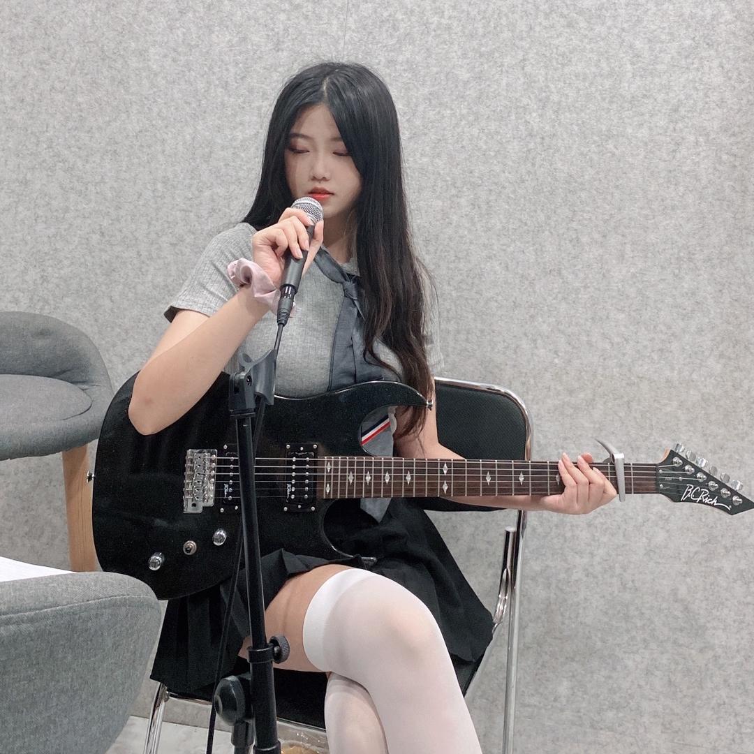 奈奈🎀
