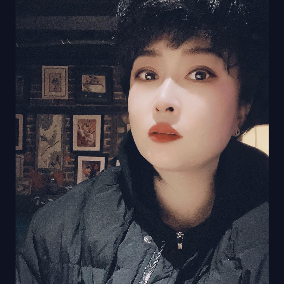 春风十里（倔强的妞）