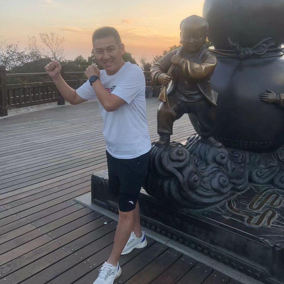 小利~启程国际旅行社