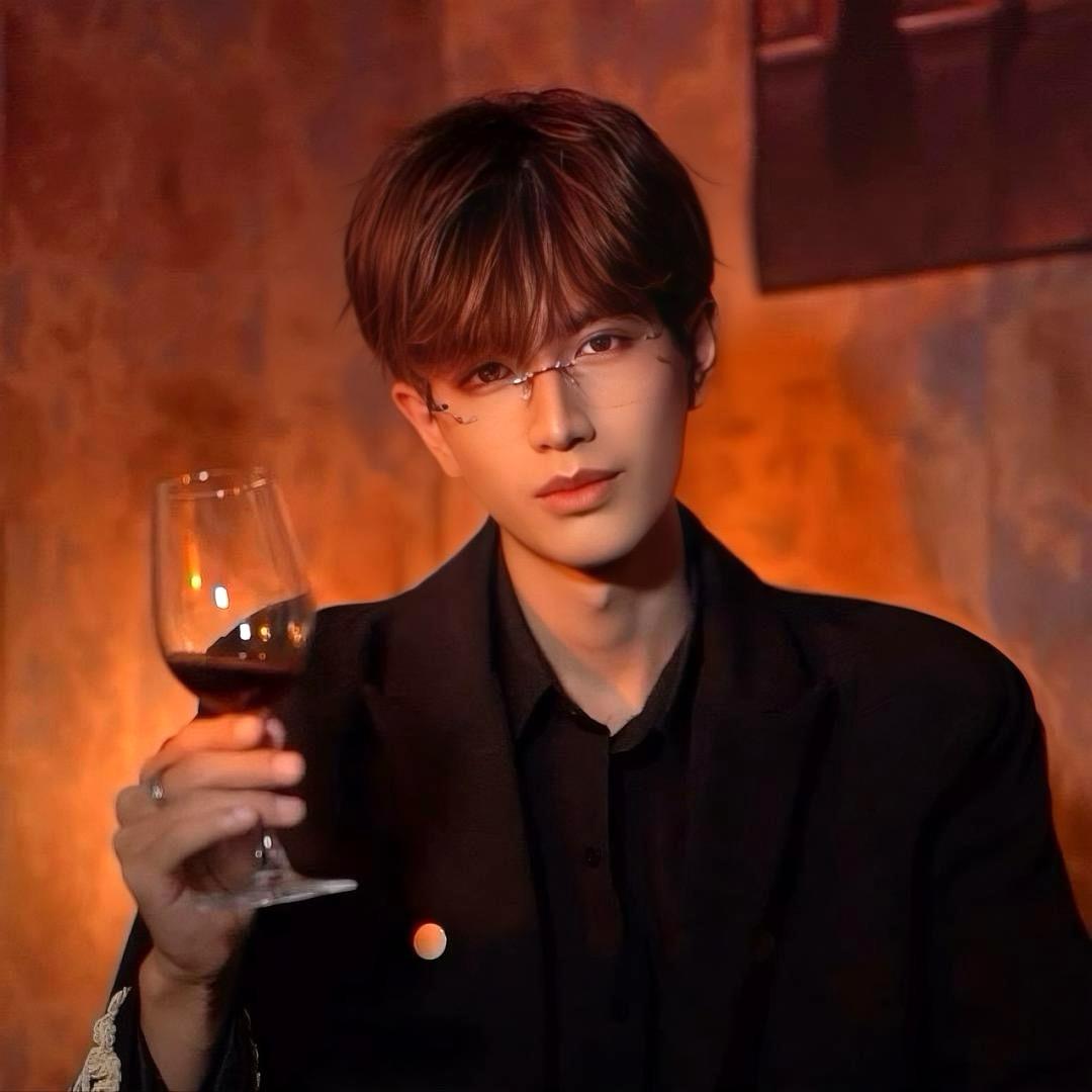 百变李春华@抖音