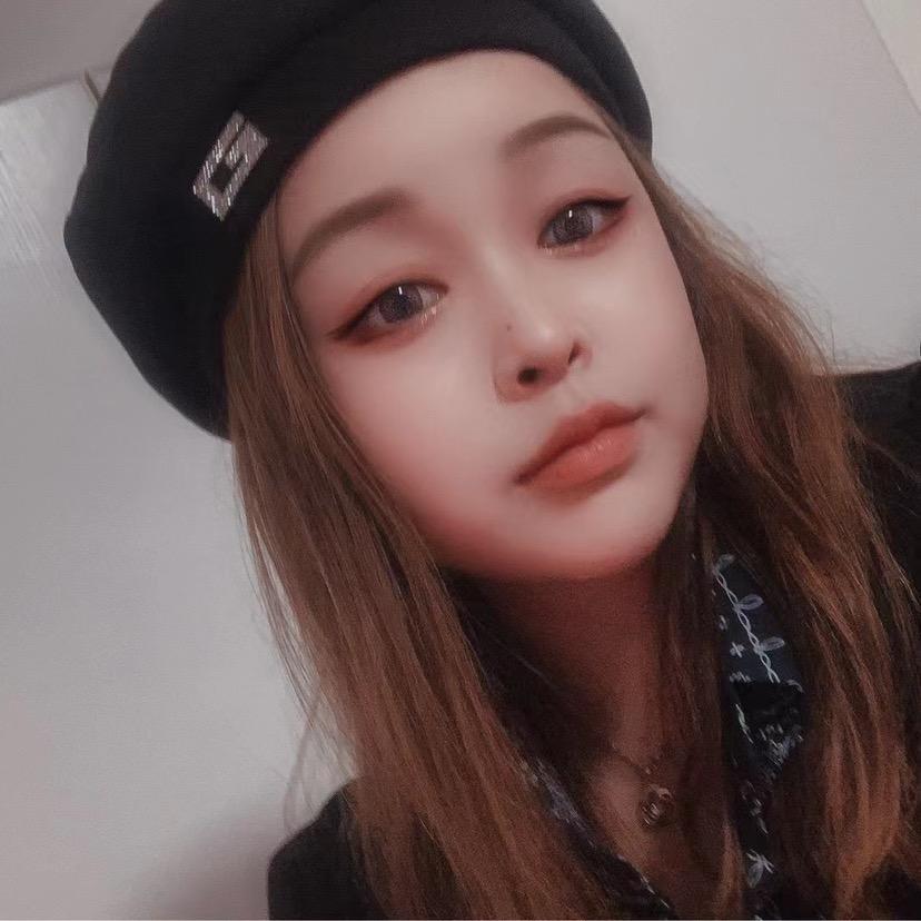 颜颜 星屿海摄影工作室