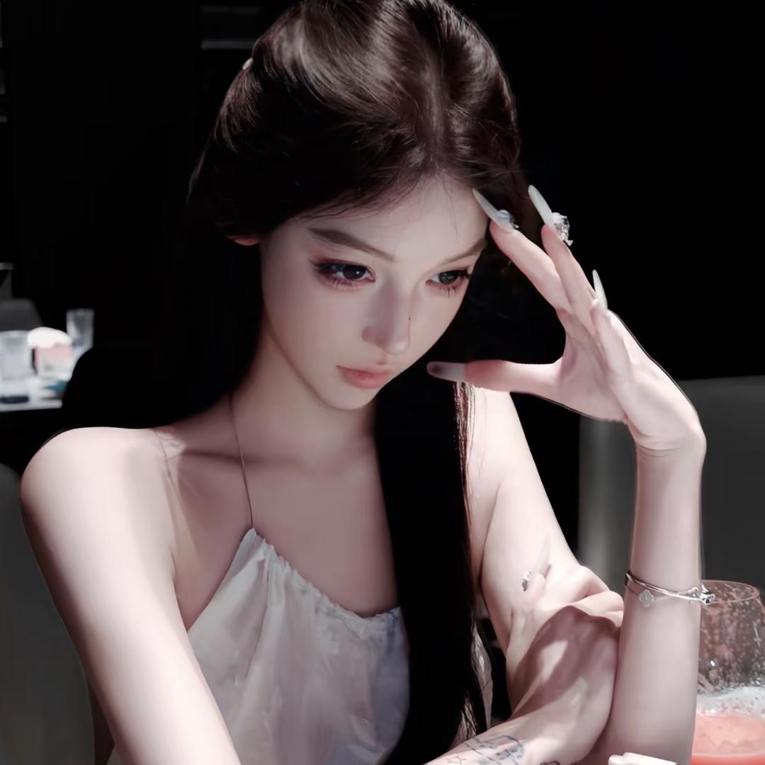 温妤.