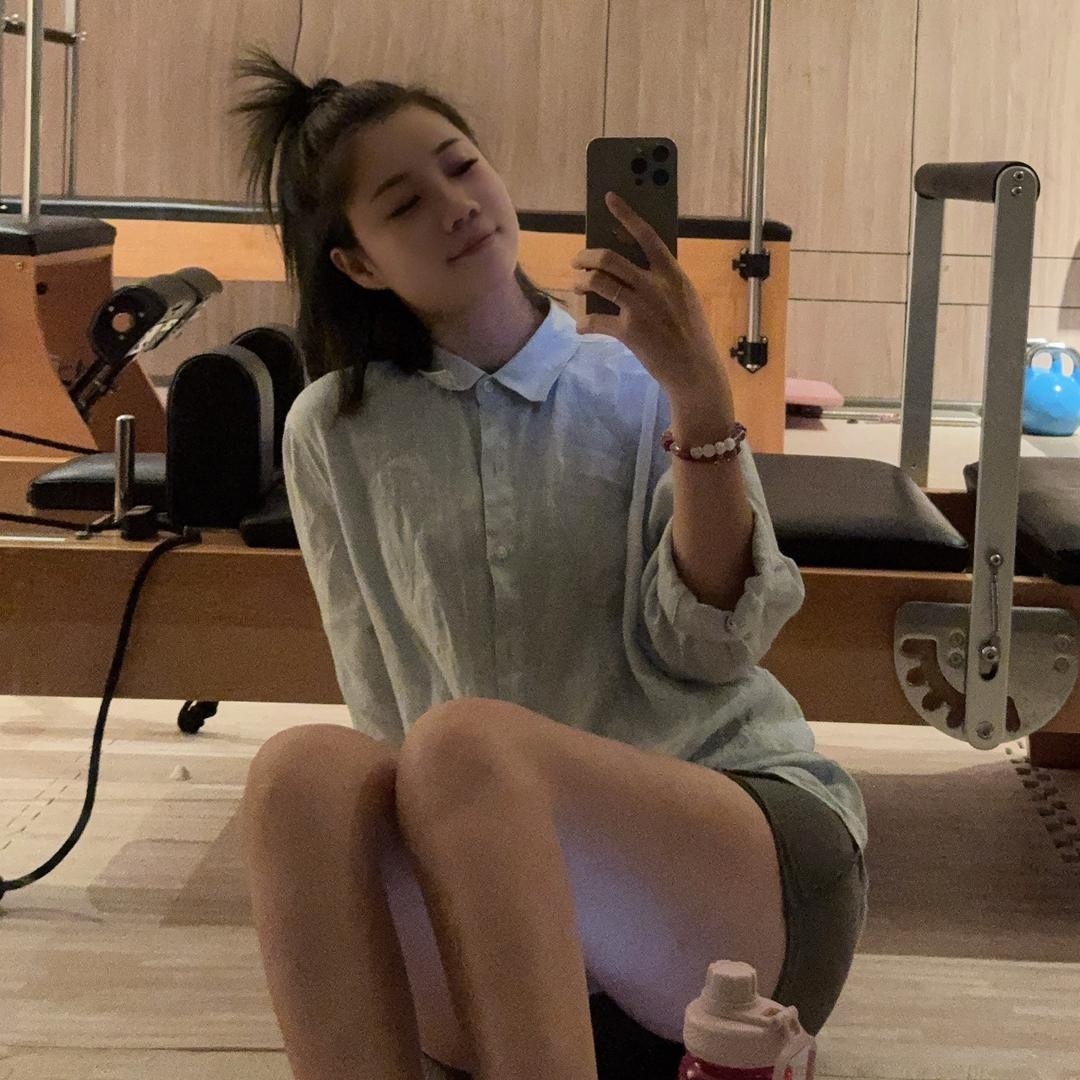 小慧敏💃（坐月子中。。。）