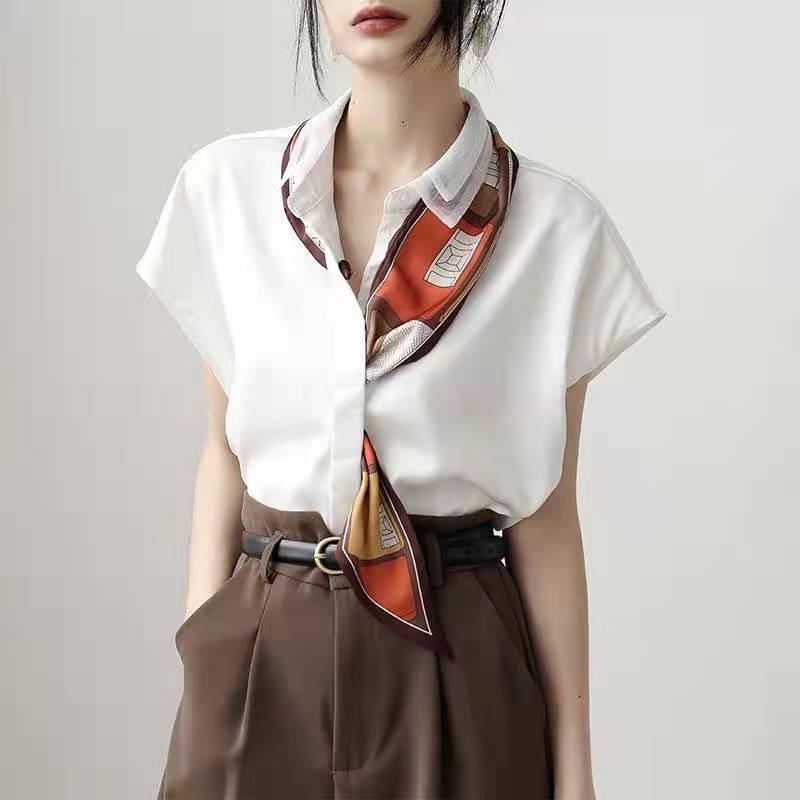 雅雅的服饰