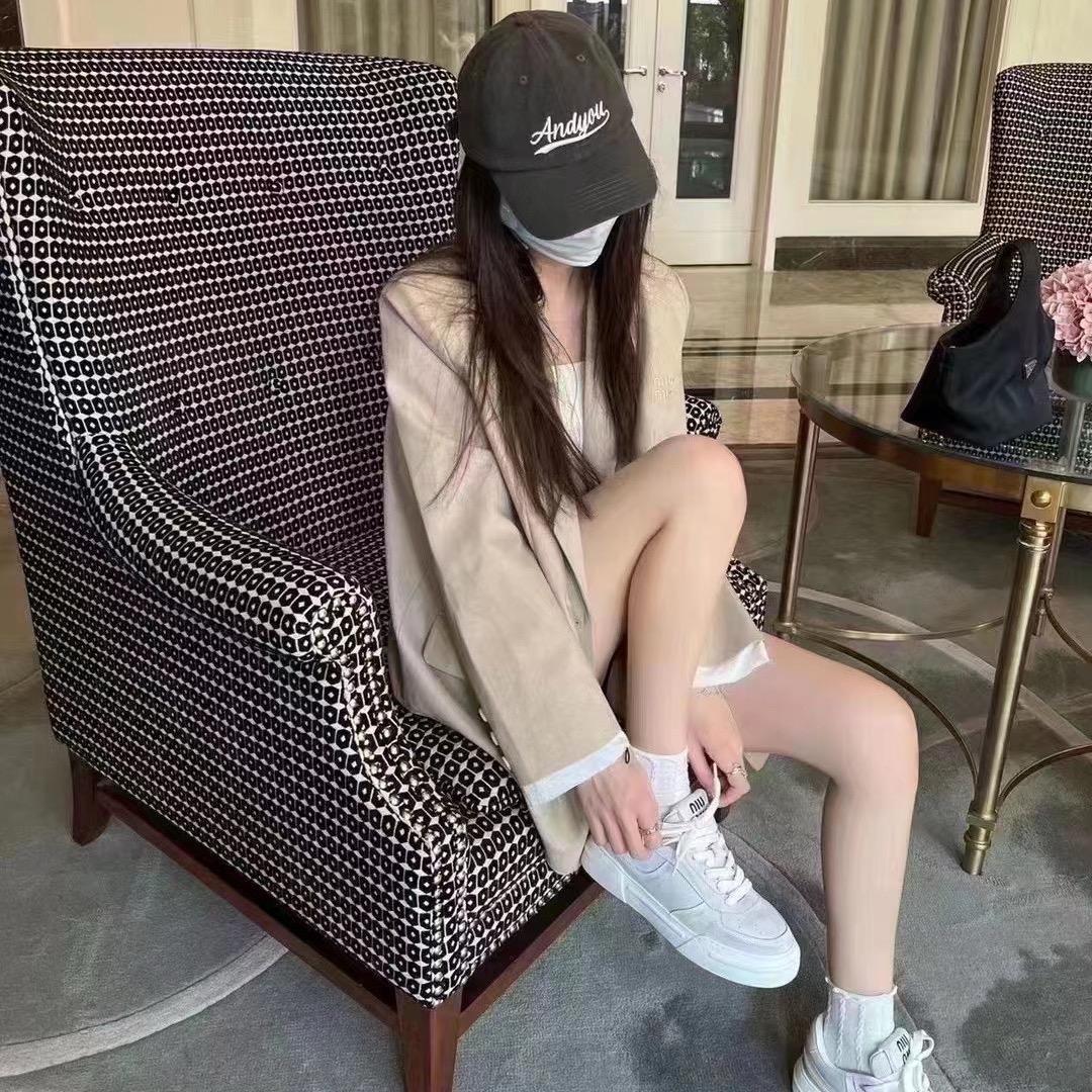 九千七吖