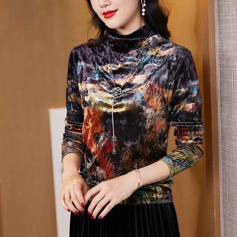 昀达服饰汤哥轻奢甄选