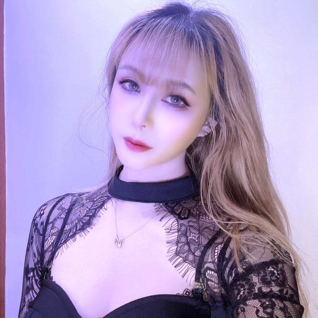 我叫媚媚不叫妹妹